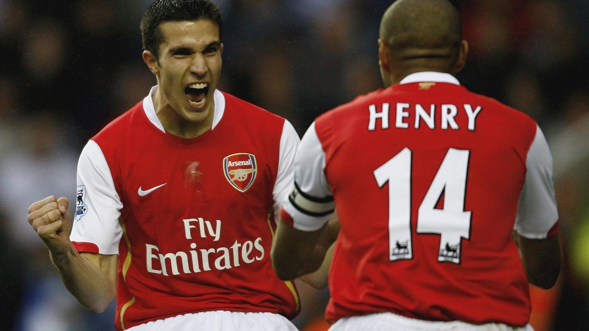 赵继伟赛点兑现，国际米兰淘汰利物浦晋级四强，主帅激动落泪